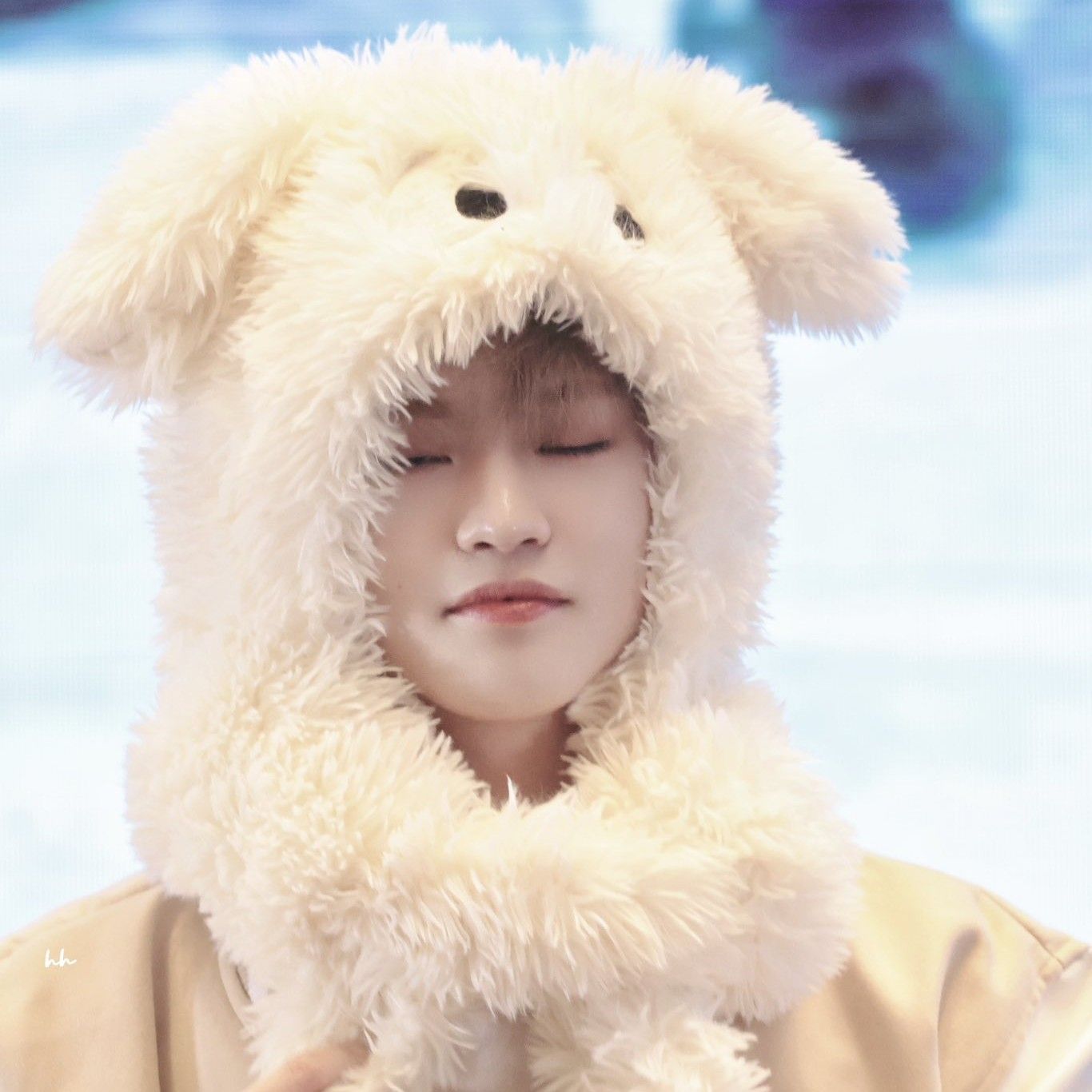 Behind-the-scenes cut of Chenle (NCT DREAM)