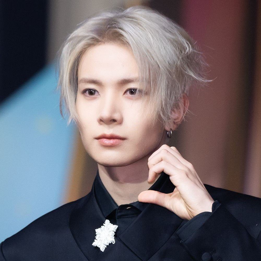 ヒスン (ENHYPEN)の最近の活動写真