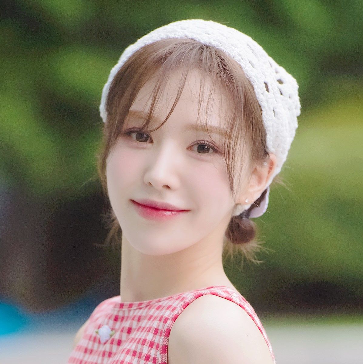 Behind-the-scenes cut of Wendy (Red Velvet)