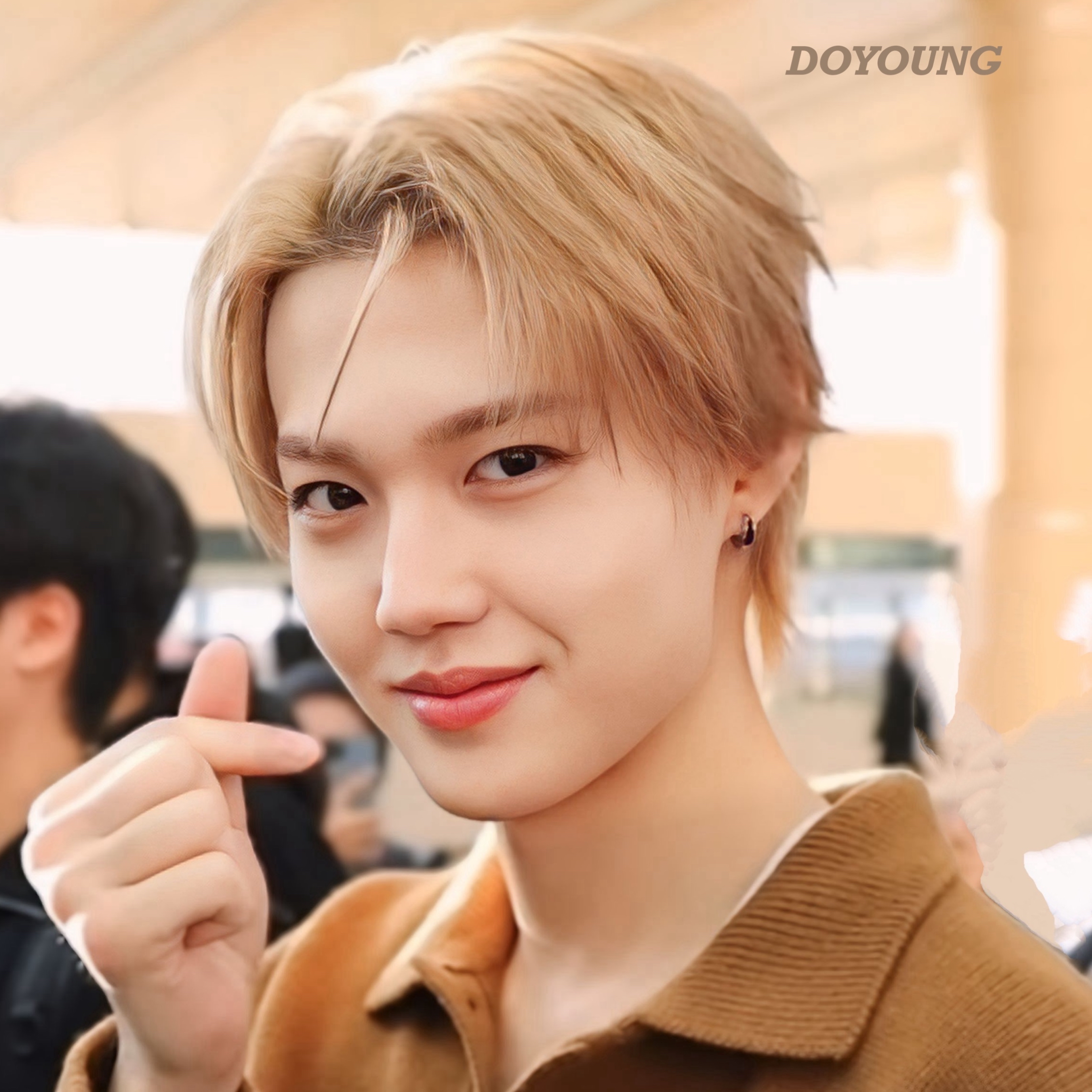 Recent activity shot of Doyoung (TREASURE)