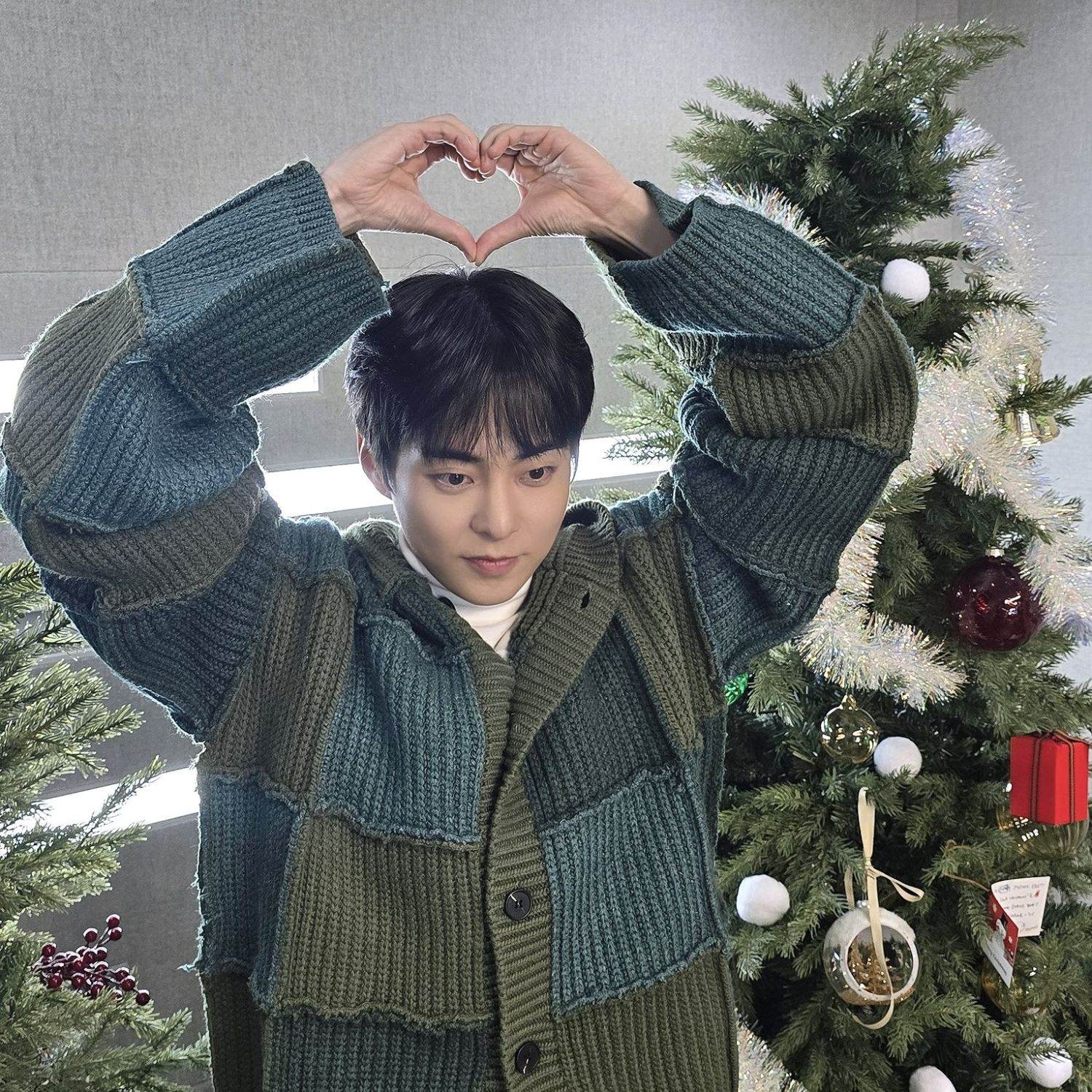 A moment captured by Xiumin (EXO)'s fan