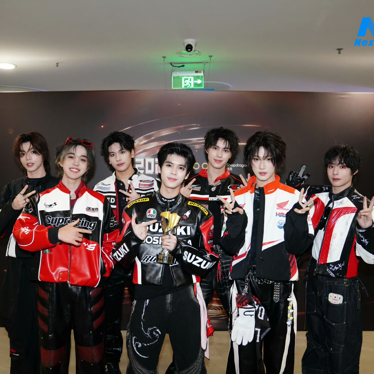 A moment captured by NexT1DE's fan