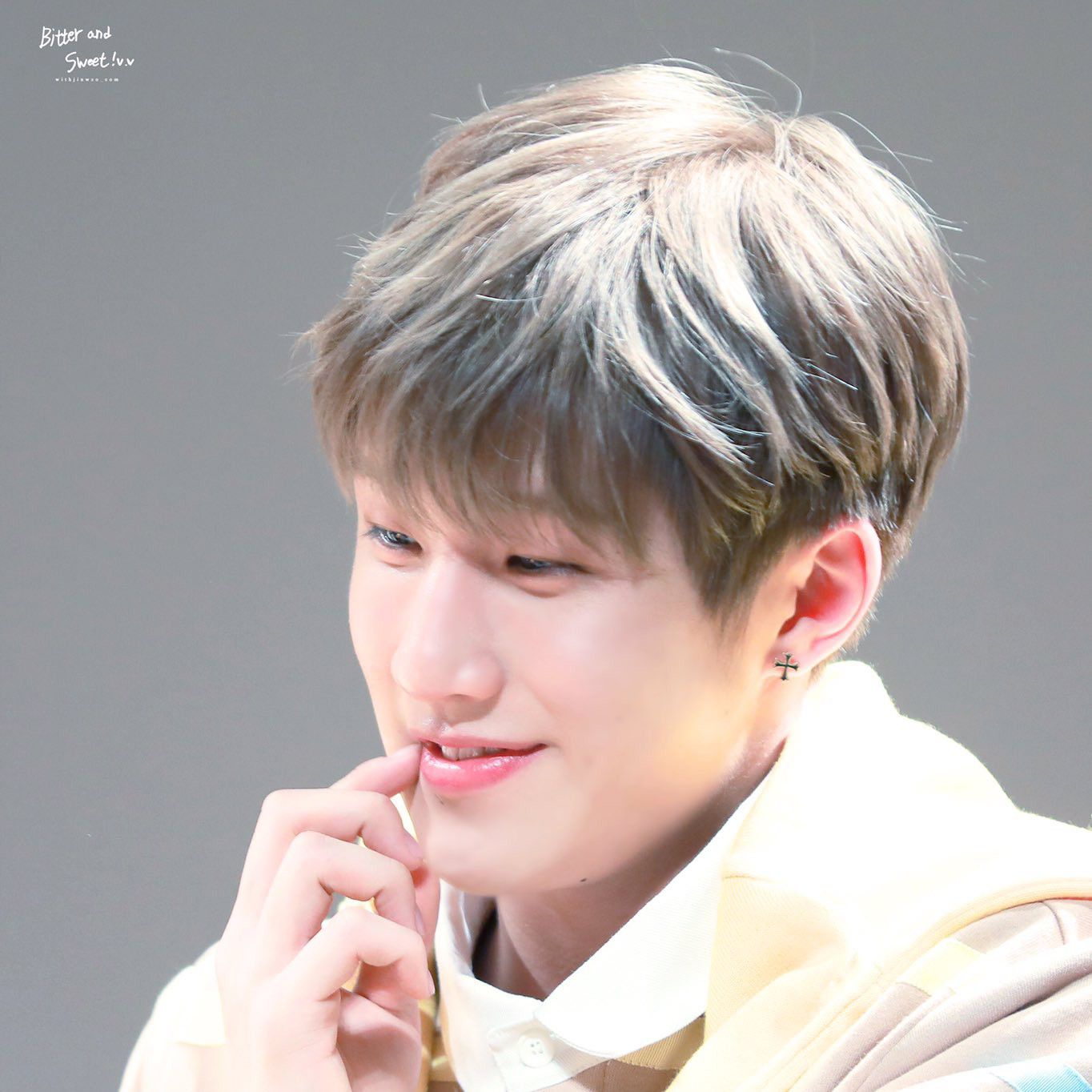 Jinjin (ASTRO)粉絲拍下的瞬間