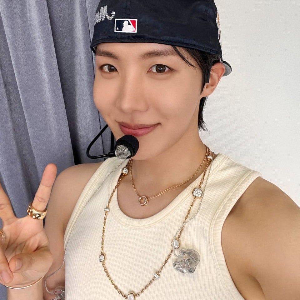 Behind-the-scenes cut of j-hope (BTS)