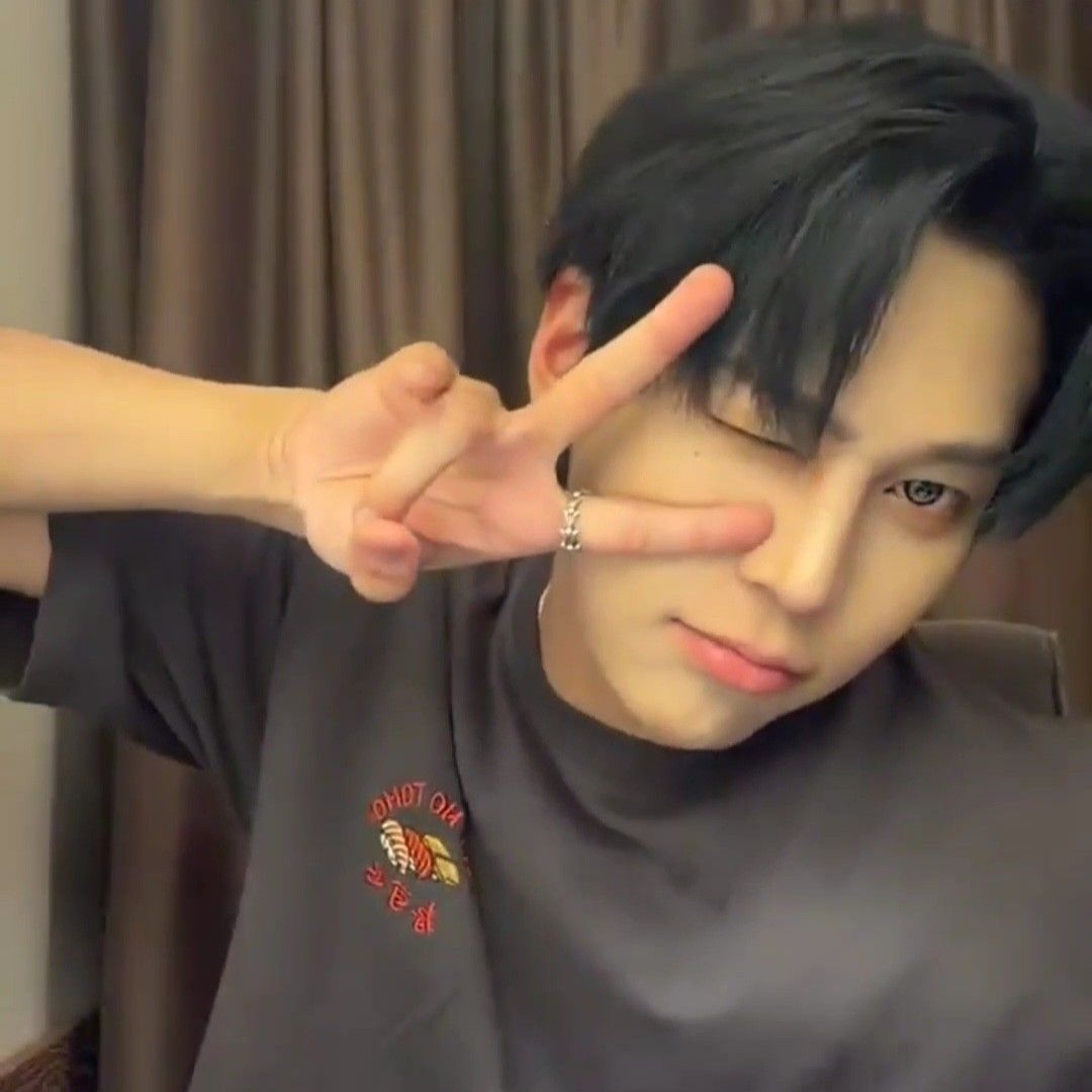 Recent activity shot of Junseo (BAE173)