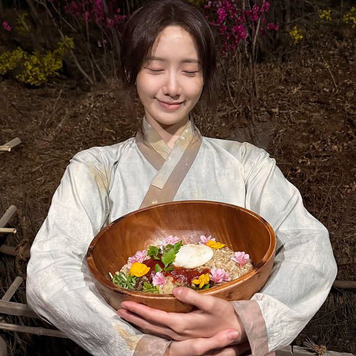 Behind-the-scenes cut of Yoona (Girls' Generation)