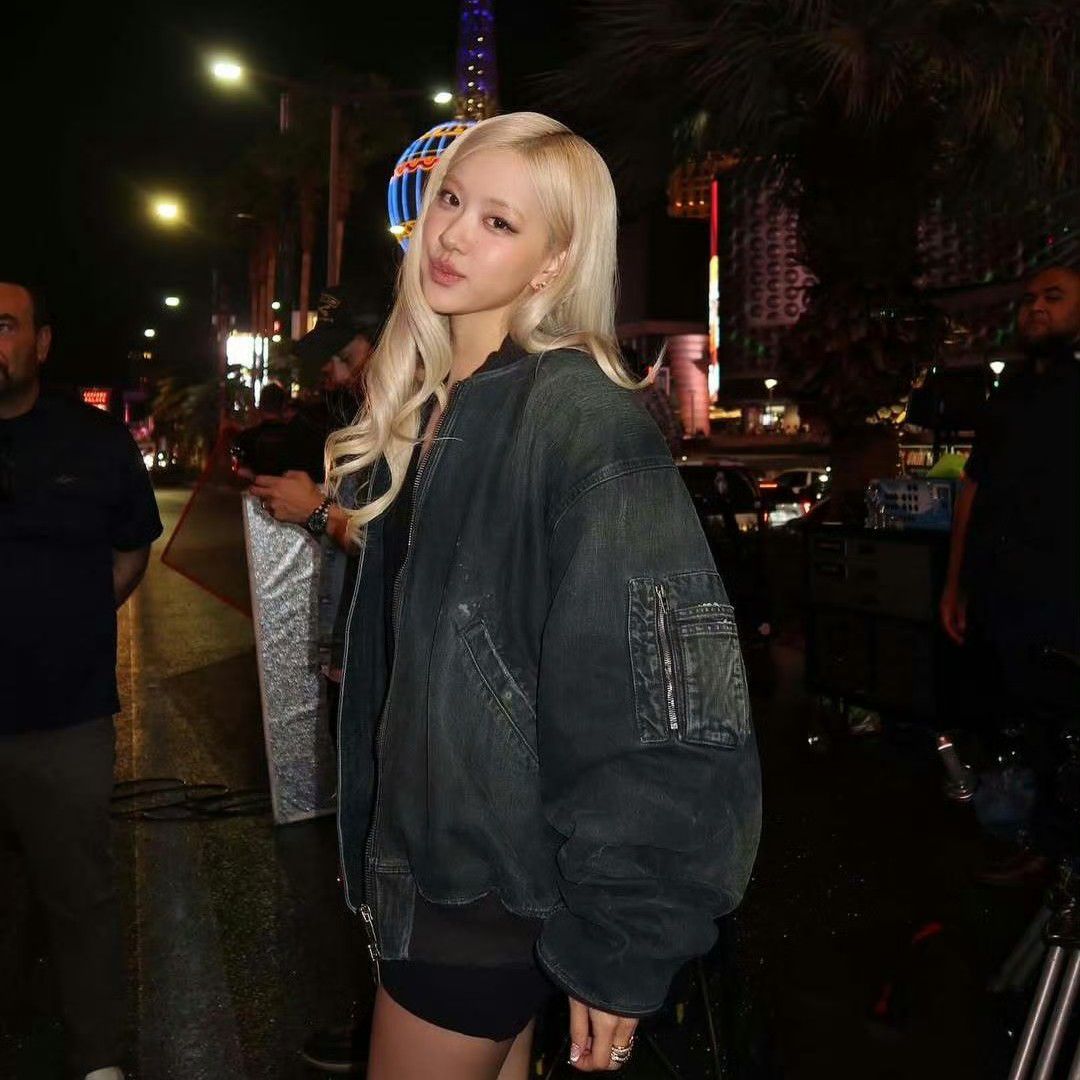 ロゼ (BLACKPINK)の舞台裏ショット