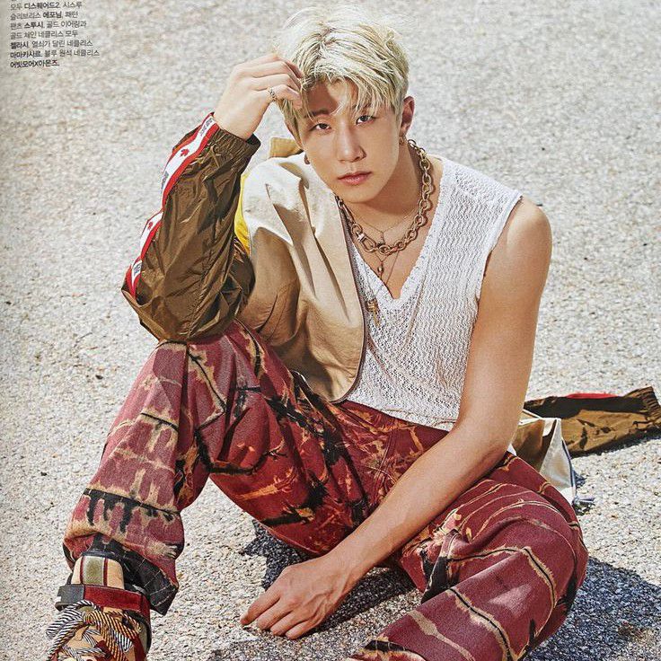 Behind-the-scenes cut of Jinjin (ASTRO)