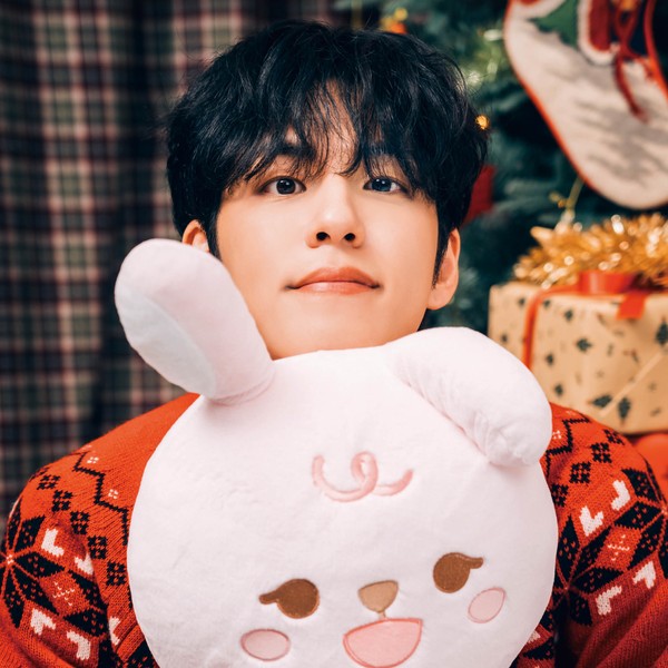 Signature photo of Wonpil (DAY6) capturing their charm