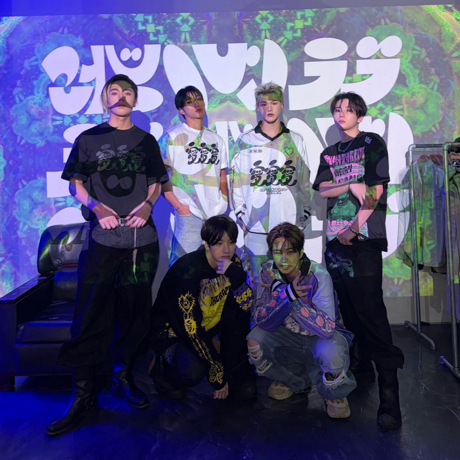 Behind-the-scenes cut of JUST B