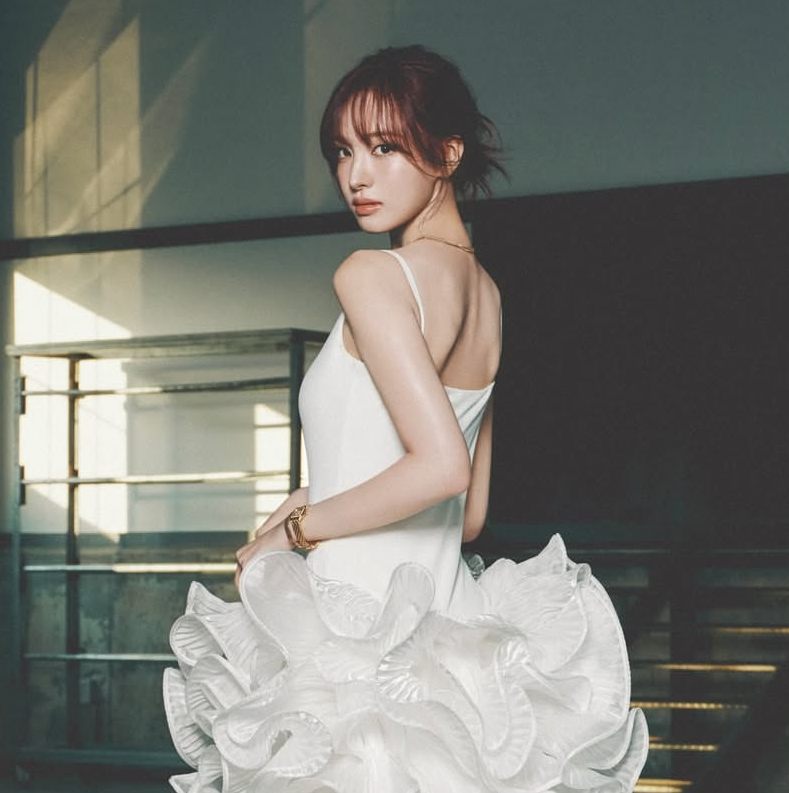 LIZ (IVE)的幕後花絮