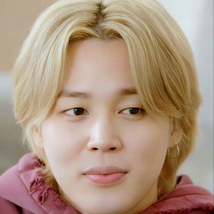 Momen yang diabadikan oleh penggemar Jimin (BTS)