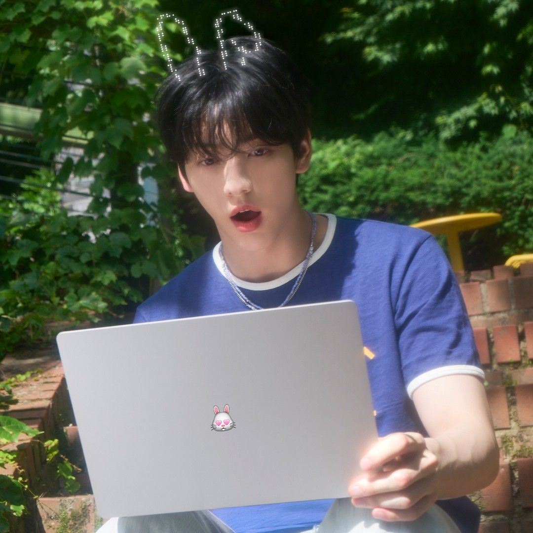 Latest photo of Soobin (TOMORROW X TOGETHER)