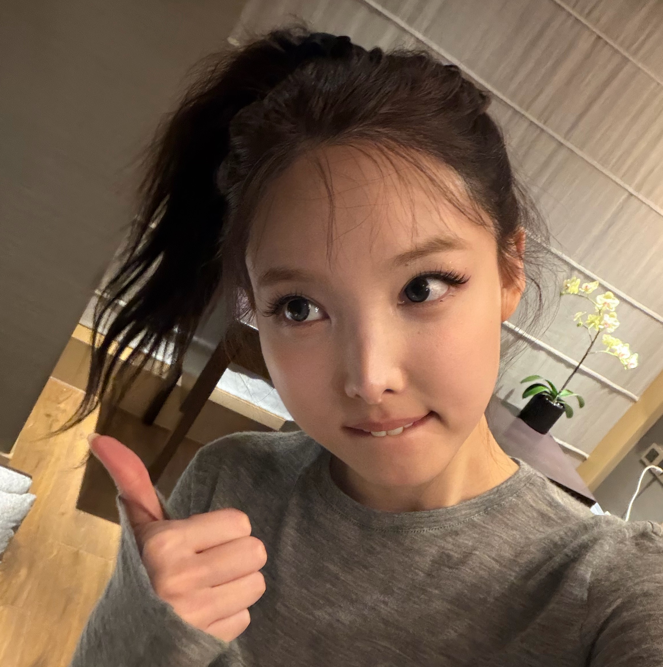 娜琏 (TWICE)的最新照片