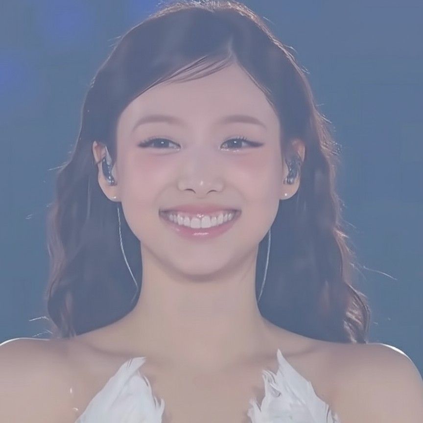 TWICE의 비하인드 컷