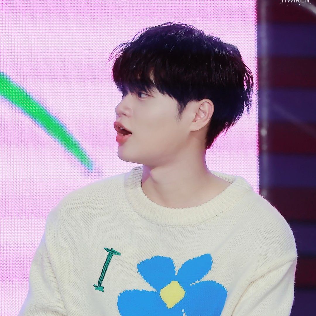 Latest photo of Lee Daehwi (AB6IX)