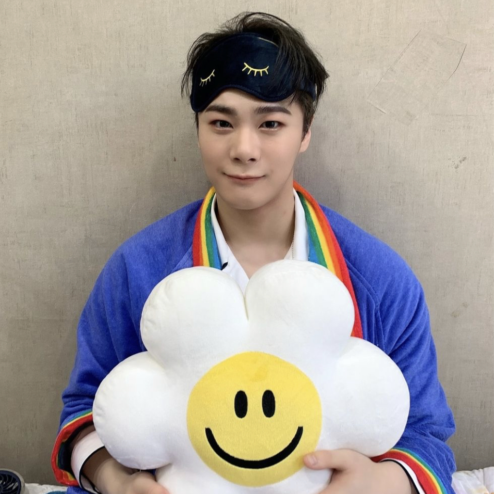 Behind-the-scenes cut of Moonbin (ASTRO)