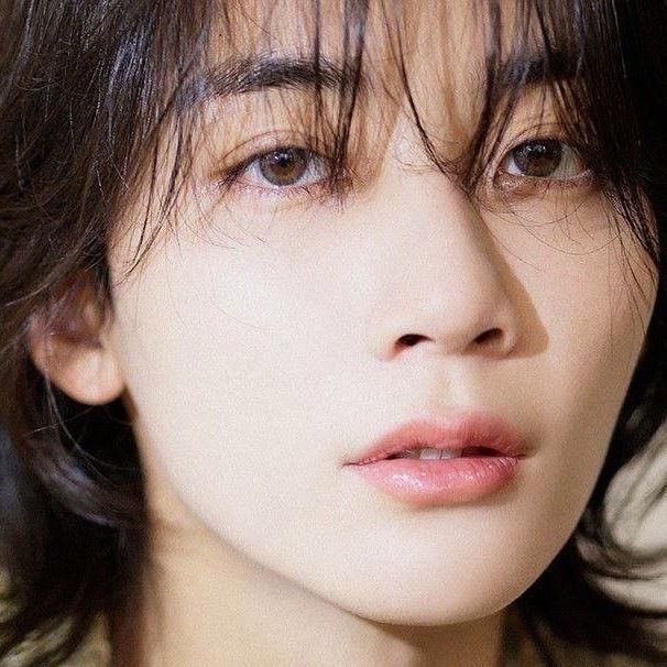 Foto terbaru Jeonghan (SEVENTEEN)