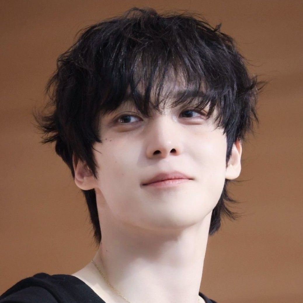 에이티즈 최근 활동샷