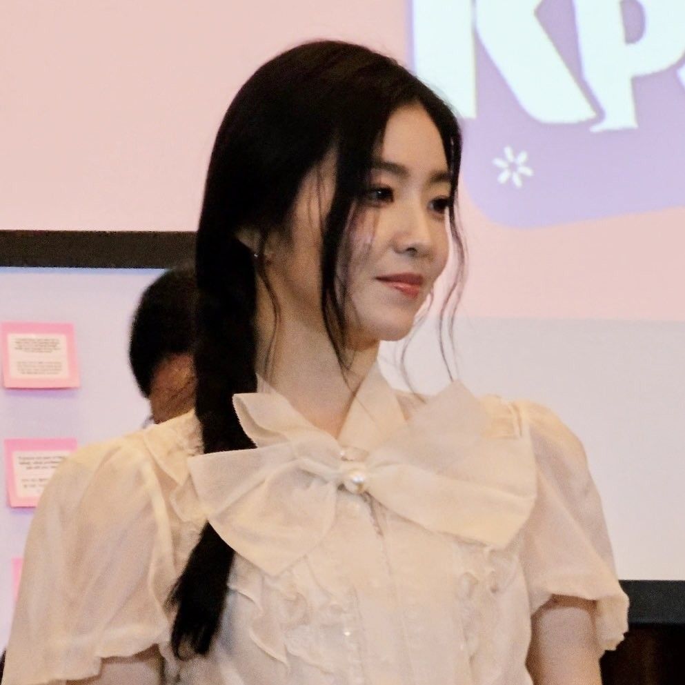 A moment captured by Irene (Red Velvet)'s fan