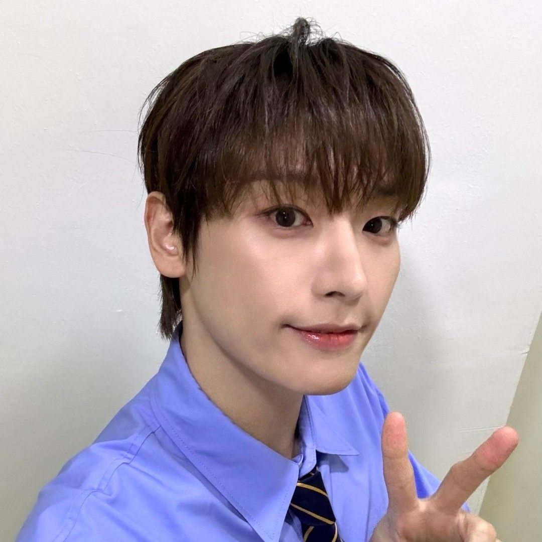 Recent activity shot of Inseong (SF9)