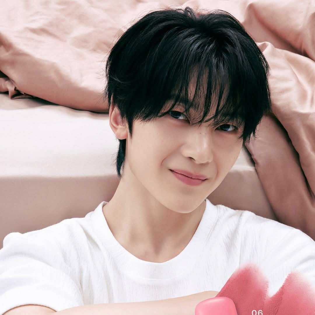 A moment captured by Seok Matthew (ZEROBASEONE)'s fan