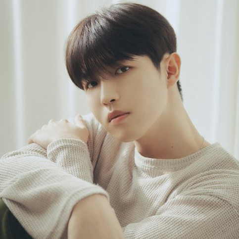 Latest photo of Kim Jaehwan