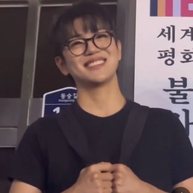 Behind-the-scenes cut of Donghun (A.C.E)
