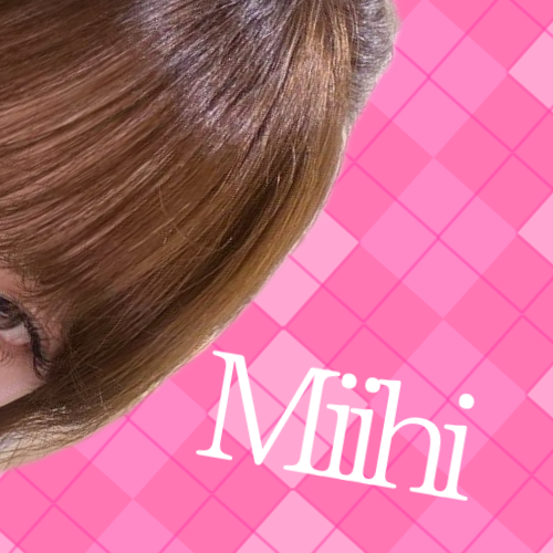 ミイヒ (NiziU)の舞台裏ショット