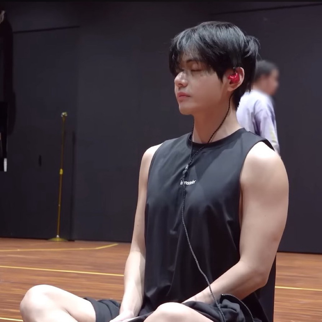 V (防弹少年团)的幕后花絮