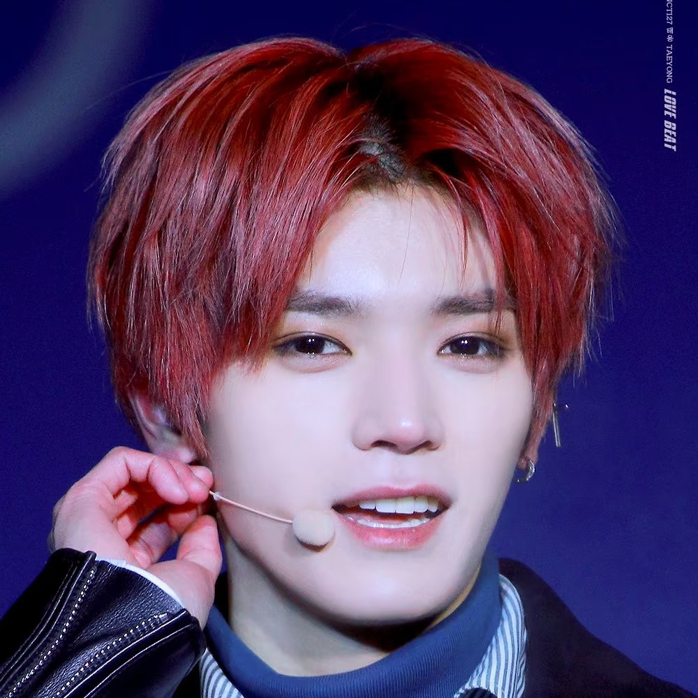 A moment captured by Taeyong (NCT 127)'s fan