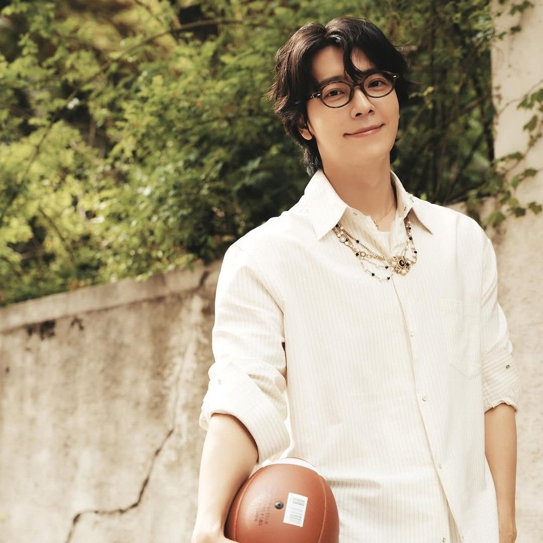 A moment captured by Donghae (Super Junior)'s fan