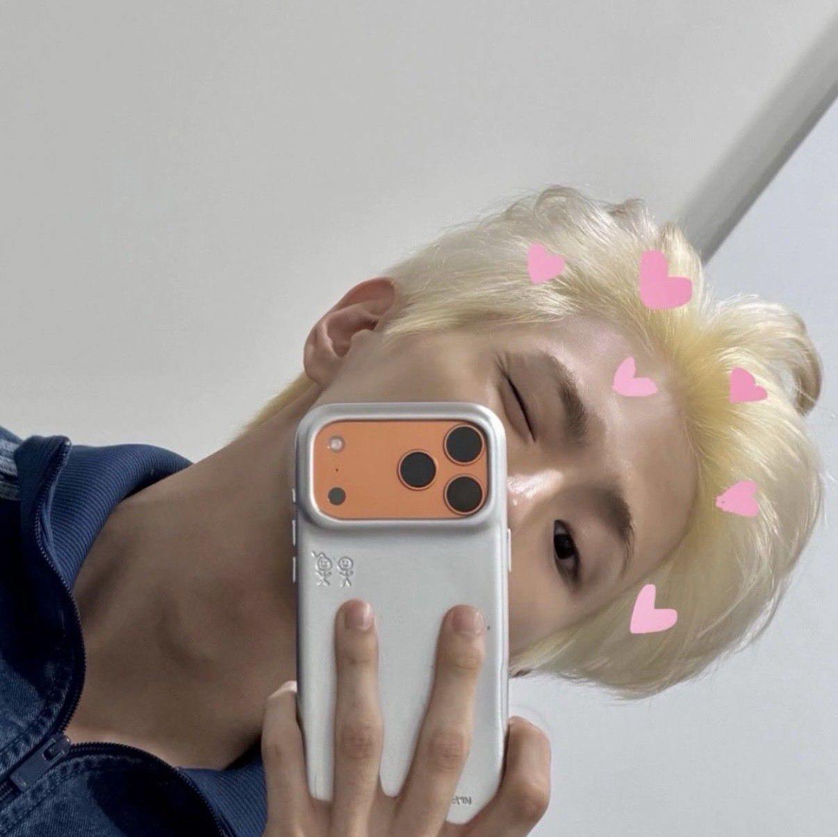 Recent activity shot of Yonghee (CIX)