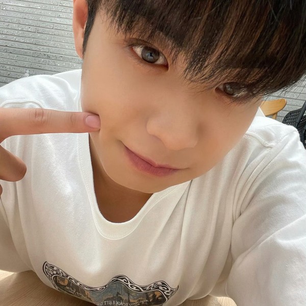 Signature photo of Keita (EVNNE) capturing their charm