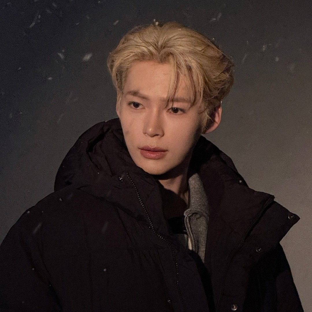 成韓彬 (ZEROBASEONE)的幕後花絮