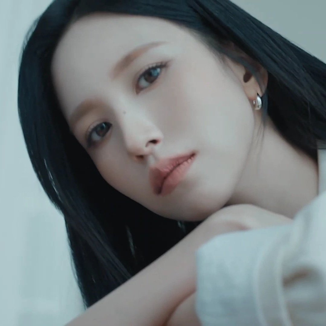 ミナ (TWICE)の舞台裏ショット