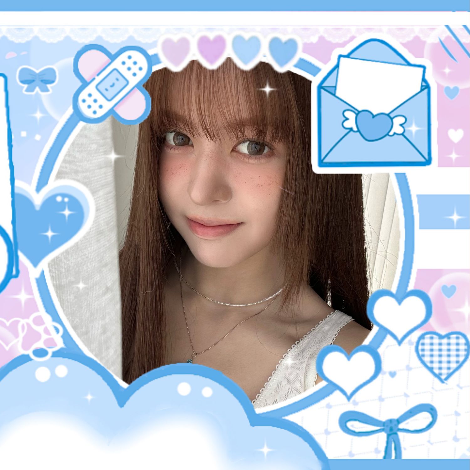Latest photo of LILY (NMIXX)