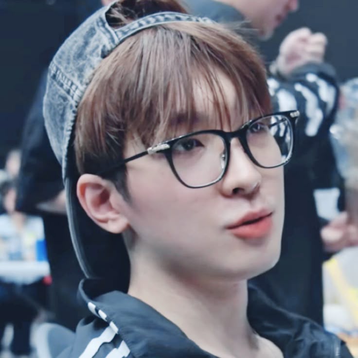 원우 (세븐틴) 최근 활동샷