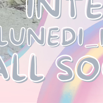 A moment captured by Monday (Weeekly)'s fan