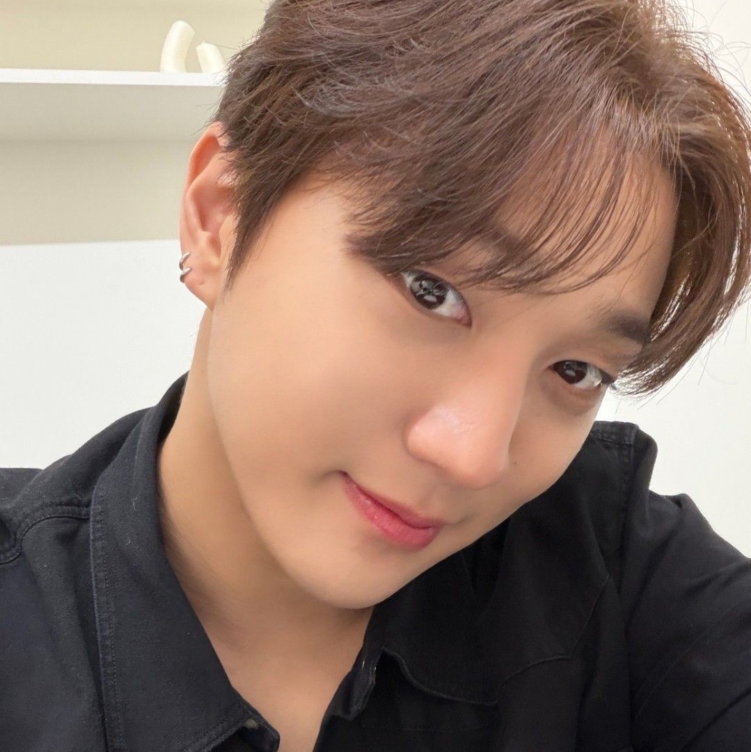 Latest photo of Hong Joochan (GoldenChild)