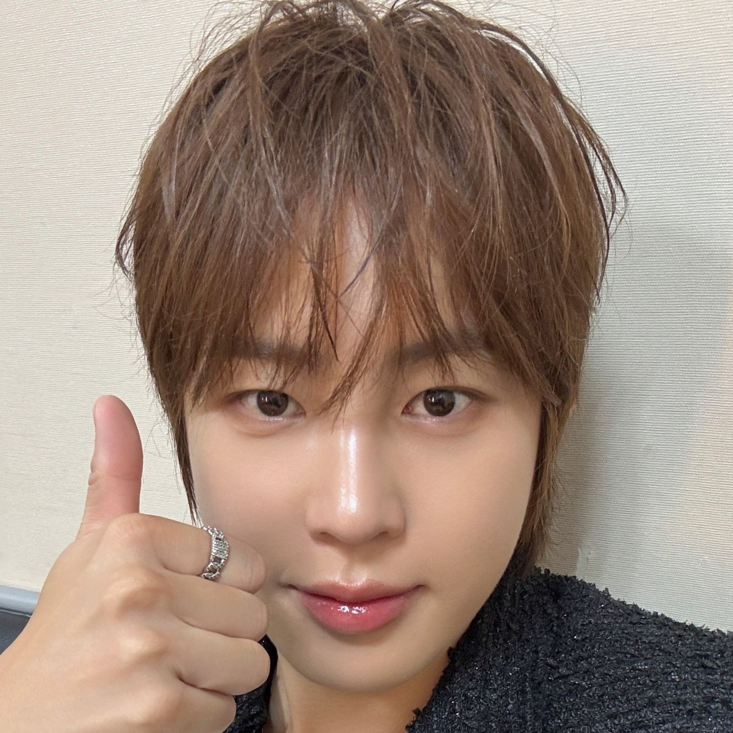 Recent activity shot of Ha Sungwoon