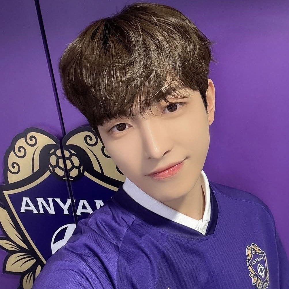 홍중 (에이티즈)의 최신 사진