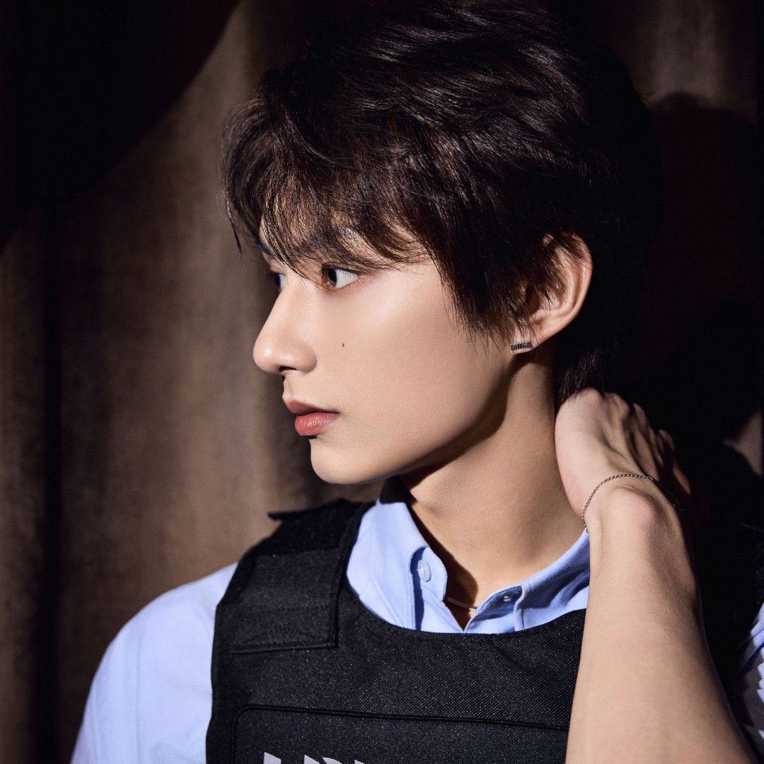 A moment captured by Jun (SEVENTEEN)'s fan