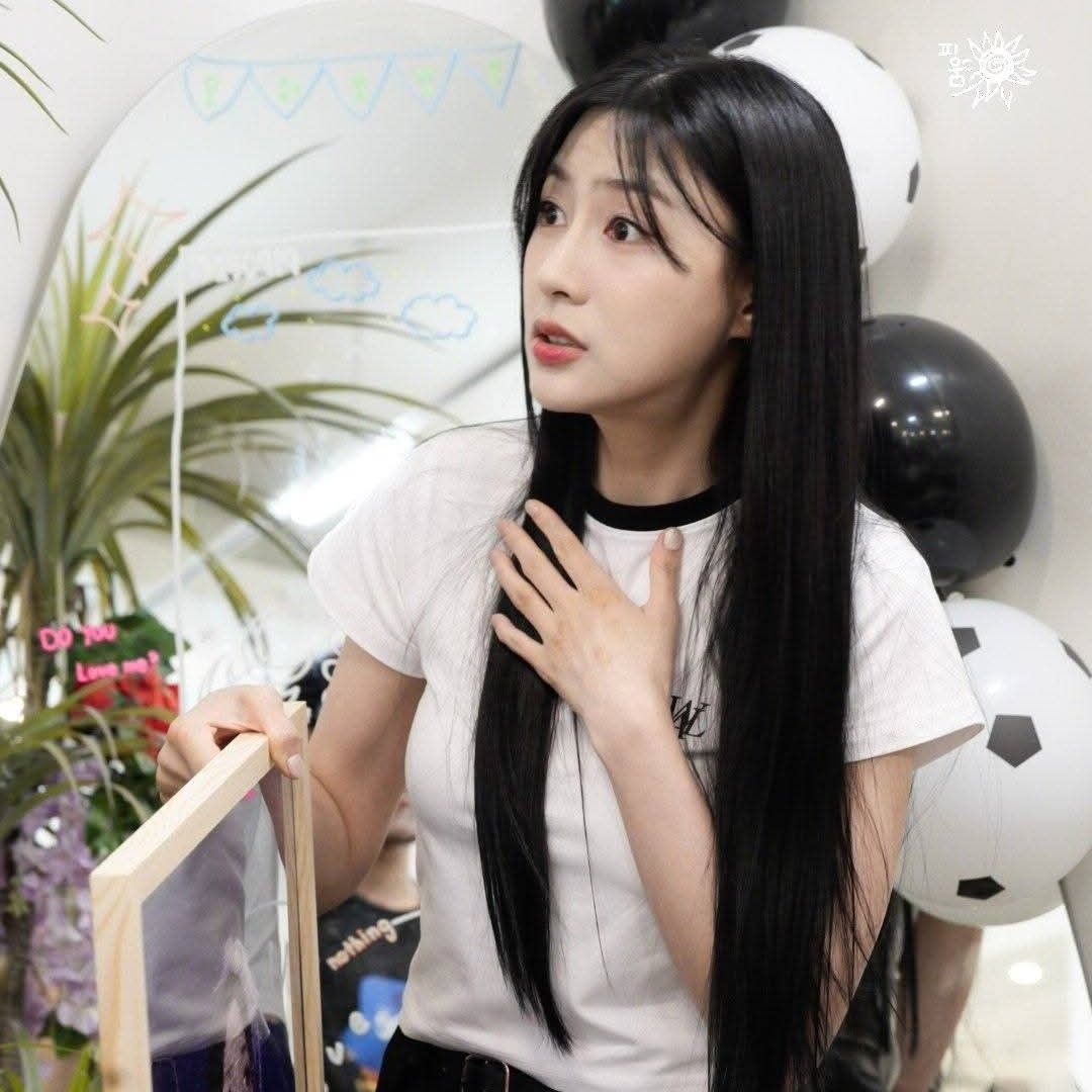 オ・ハヨン (Apink)の舞台裏ショット