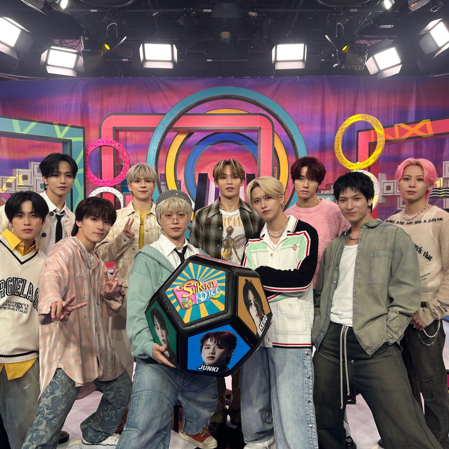 Recent activity shot of Mamehara Issei (JO1)