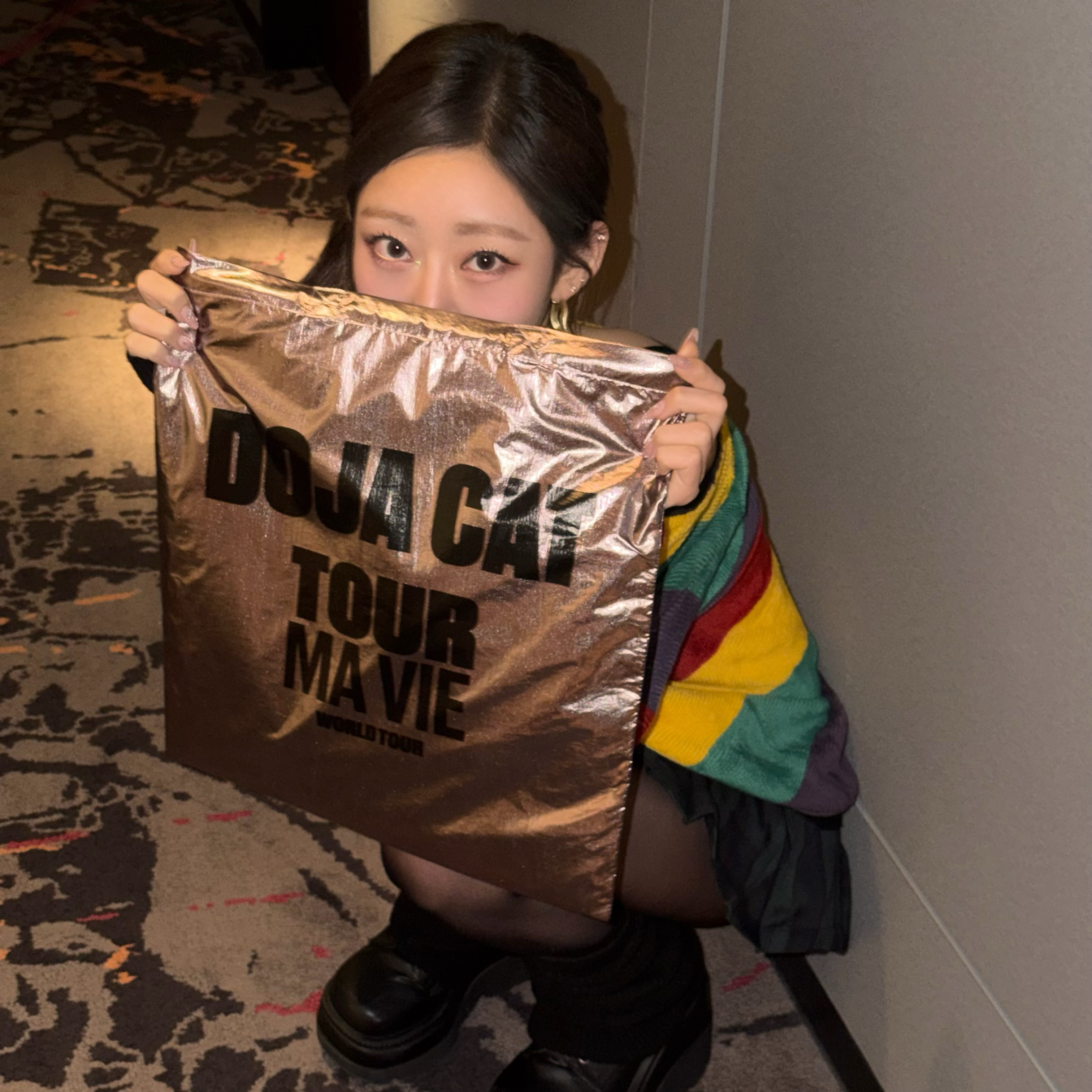 Recent activity shot of Julie (KISS OF LIFE)