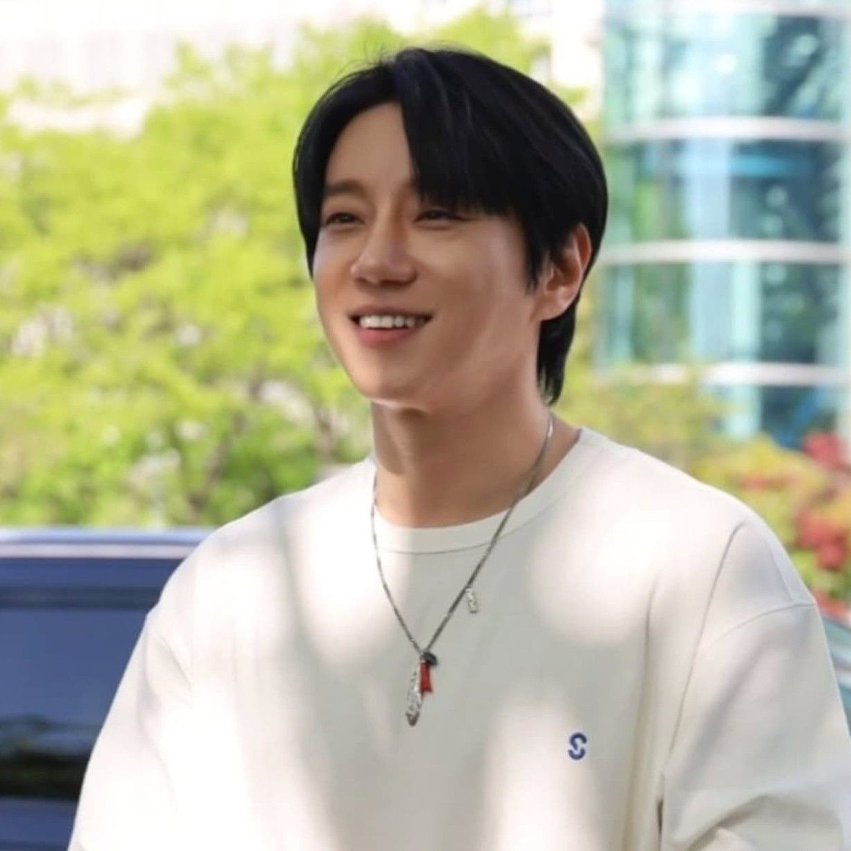 Latest photo of Hwang Chiyeol