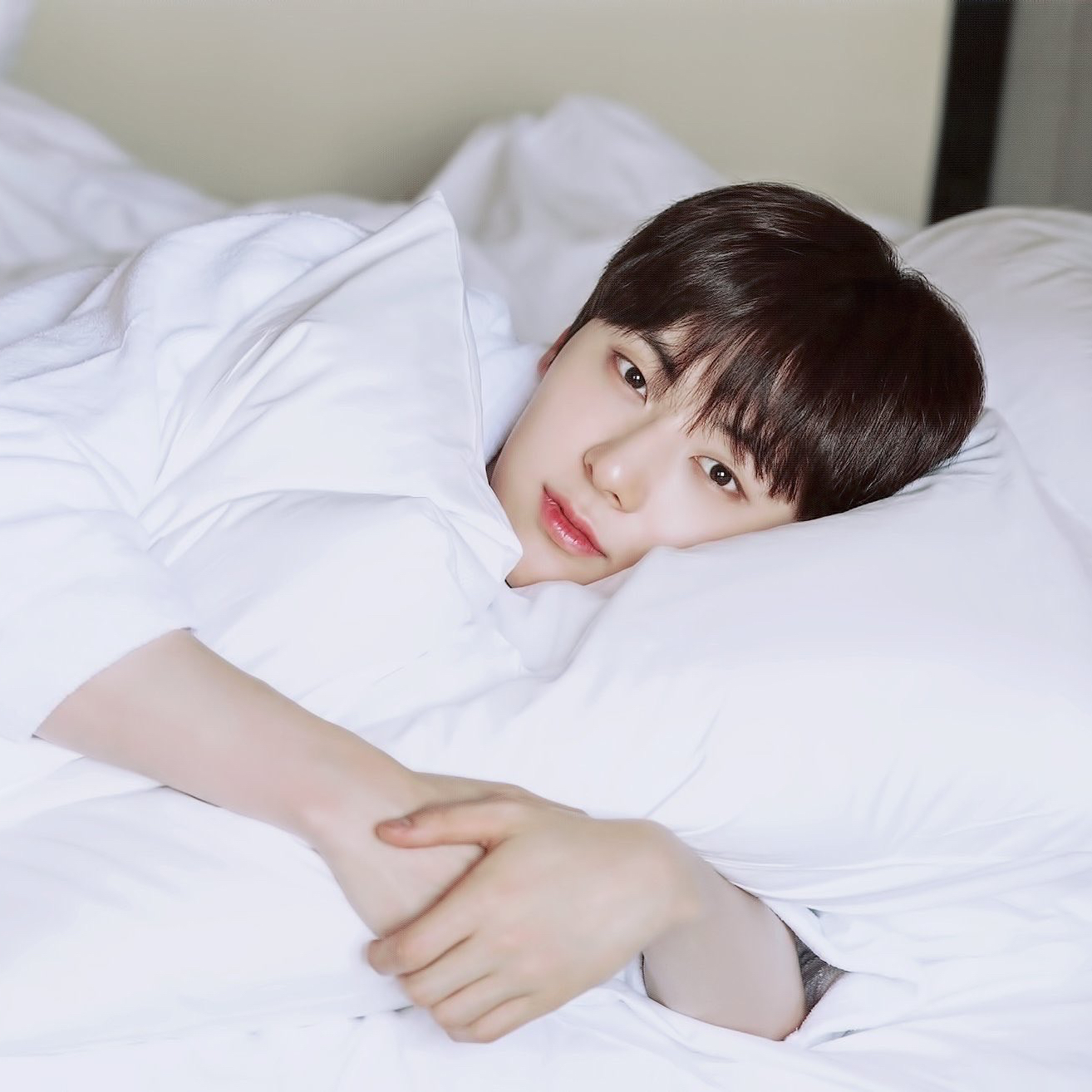 Recent activity shot of Hwang Minhyun