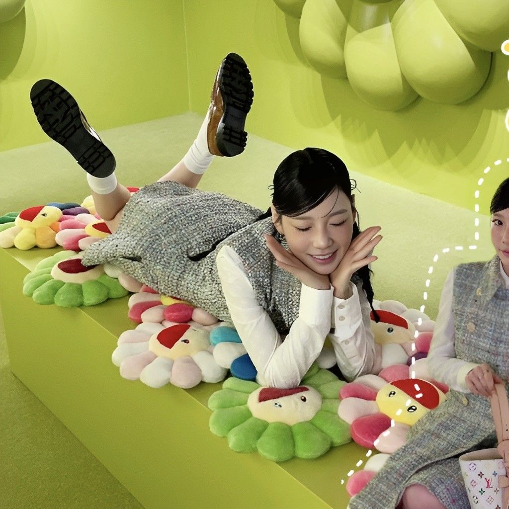 Behind-the-scenes cut of Taeyeon (Girls' Generation)