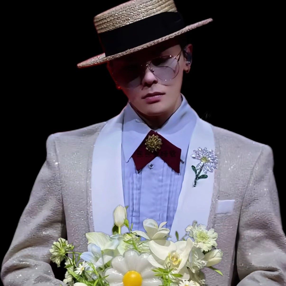 Recent activity shot of G-DRAGON (BIGBANG)